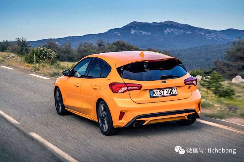 钢炮永存！AMG A45 和福克斯 ST 相继发布