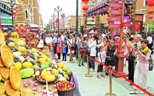 “舌尖上的新疆”成旅游新品牌