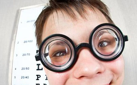 幼儿园孩子视力1.0 当心比同龄人更早近视
