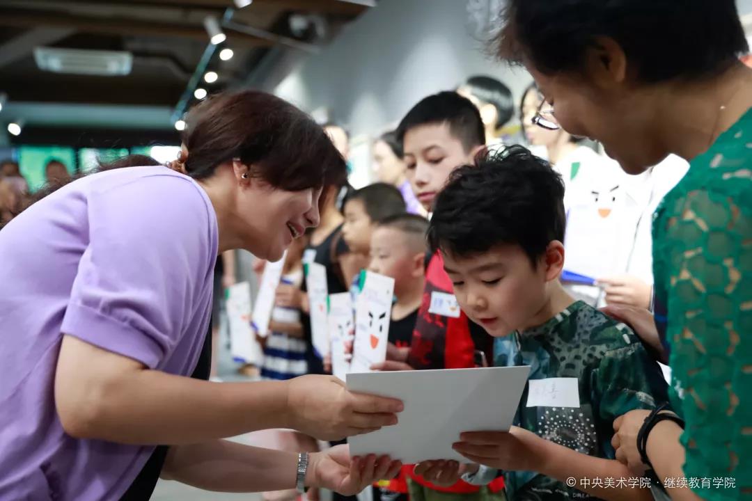 “央美·鲁信全国少年儿童绘画作品大赛优秀作品展”在北京启幕