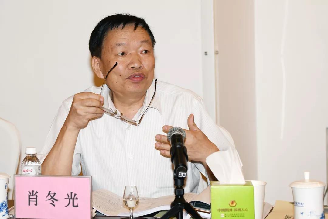 国井酱香型（绵雅）白酒科技成果鉴定会在北京国家会议中心举行
