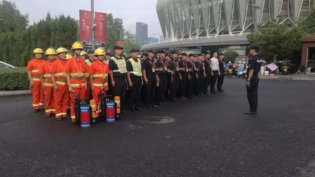 中秋勤务保障耳立音乐节嗨唱48小时 山东鲁能3:1力克上海上港