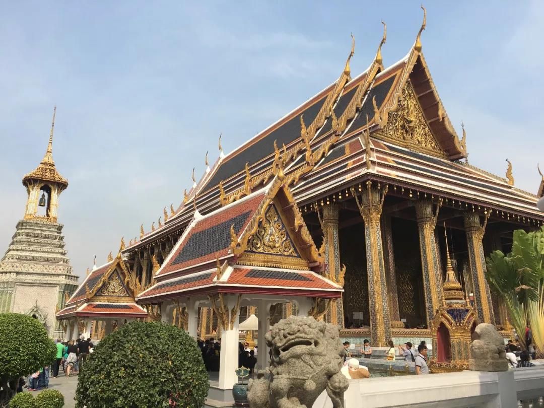 嘉华双10节隆重推出超值旅游套餐 万元游世界