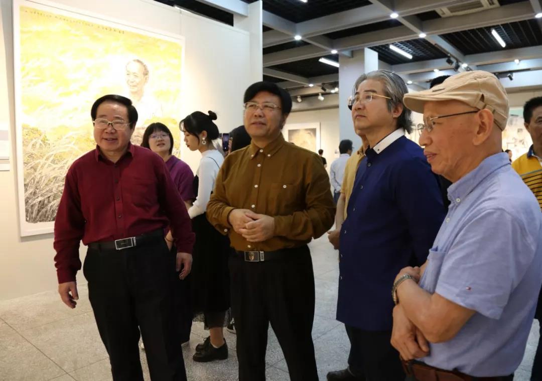 “齐鲁画风·山东画院作品展”昨日在福州隆重开幕