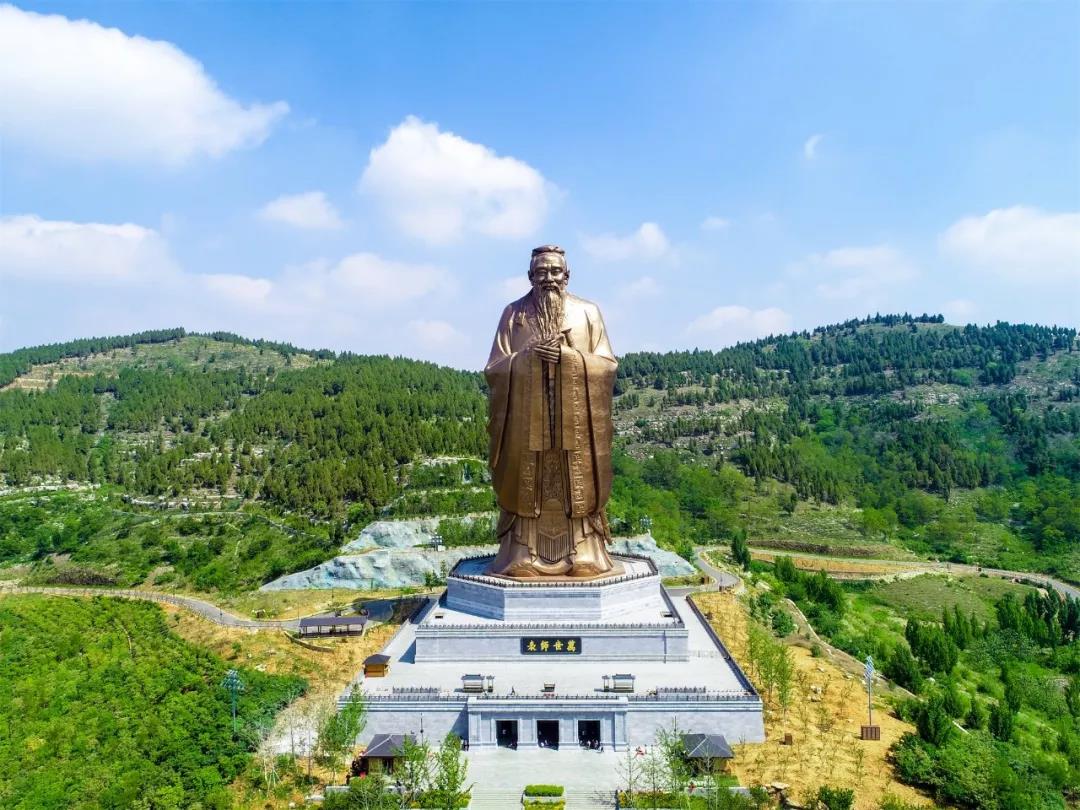 嘉华旅游|美景撩人！赏红叶、泡温泉、观圣景，一日即可！