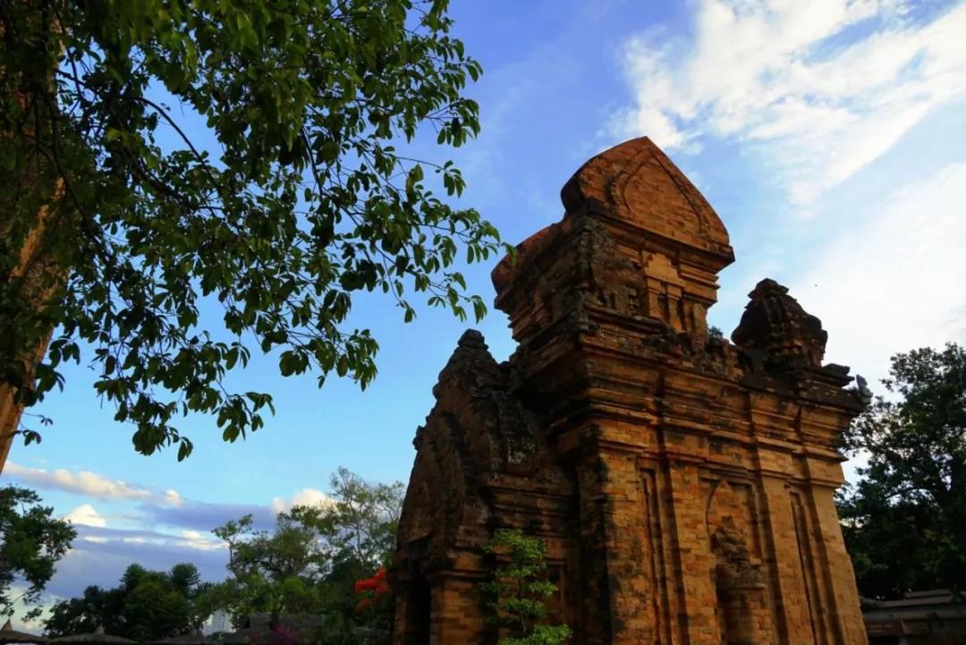 嘉华旅游|来一场慢旅行，感受芽庄的美好与安宁！