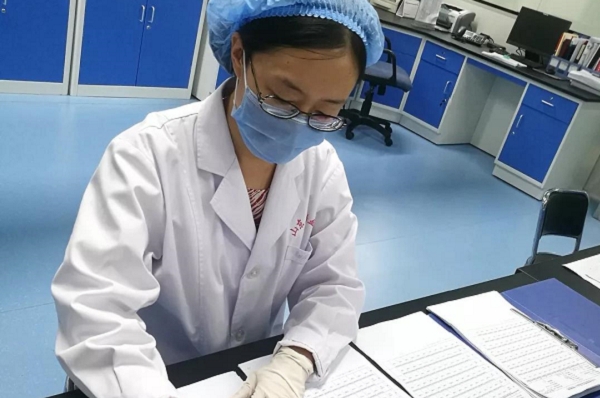 银丰工匠丨邵维：山东省脐血库检测实验室的“状元一姐”