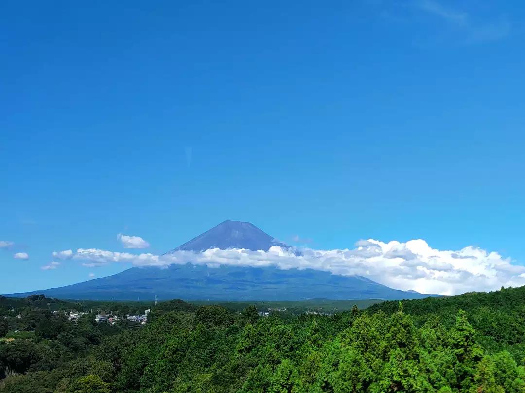 嘉华旅游|东瀛风光令人陶醉，特色温泉将心融化