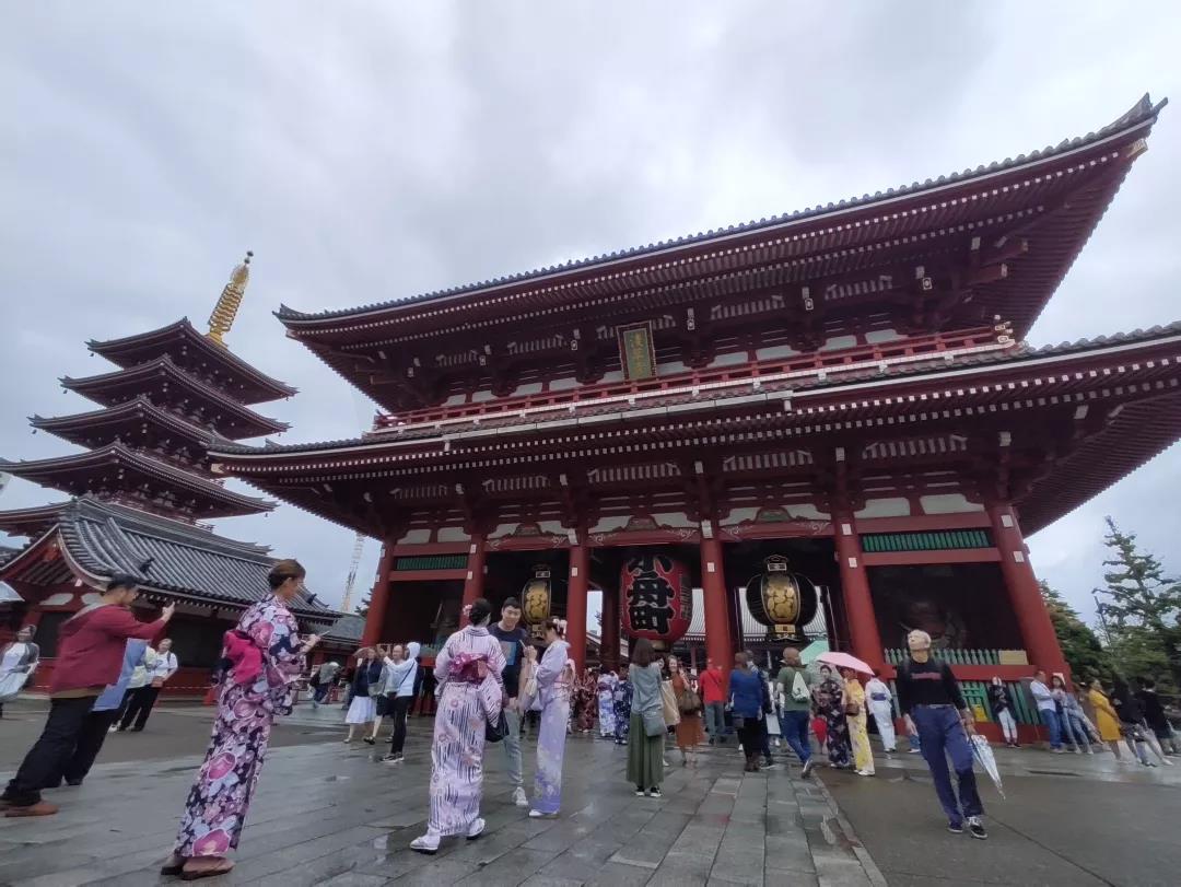 嘉华旅游|东瀛风光令人陶醉，特色温泉将心融化