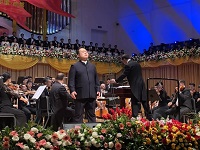 山东艺术学院教授李鳌担任“2020第八届国际声乐公开赛”评审并举办公开课