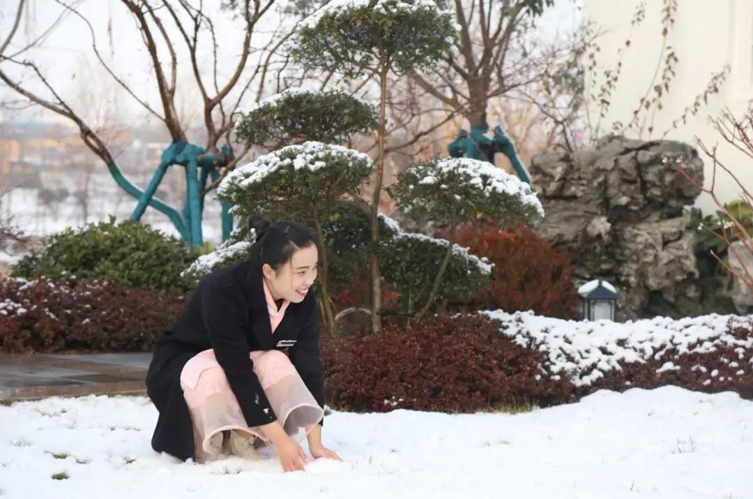 齐鲁酒地开启最美雪景模式，带上家人来酒地赏醉美的雪