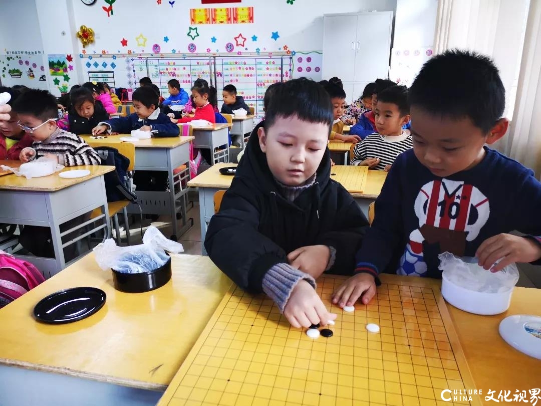 传承国学精粹，济南万象新天学校举行首届围棋联赛