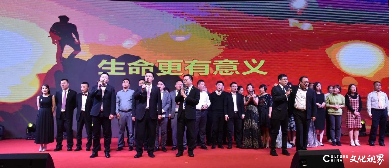 朗行十载 巍立百年丨2020年朗巍汽车10周年年会华彩绽放