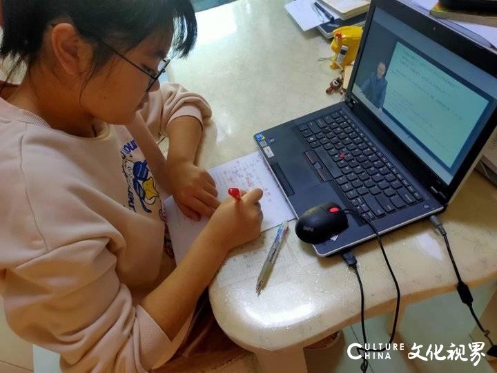 济南市教育局提出“五要、五不得”规范“空中课堂”，明确不得要求家长代为批改作业