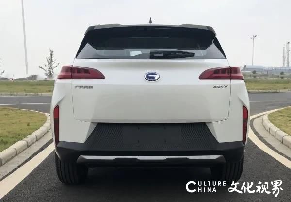 广汽新能源全新紧凑型纯电动SUV——Aion V年内即将上市，最强续航里程可达600Km