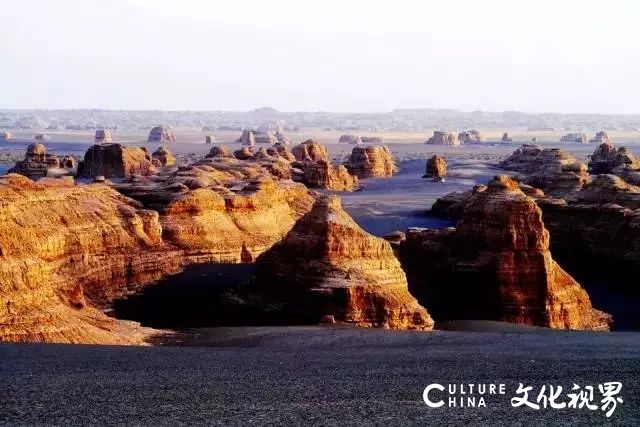 新中国旅|花开疫散再寻浪漫，美爆了的10个中国小城风轻云淡