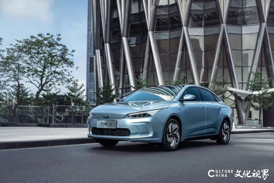 吉利汽车2019年营收达974亿元，同时成为“2020全球品牌组合价值最高的十大汽车集团”中唯一上榜的中国品牌