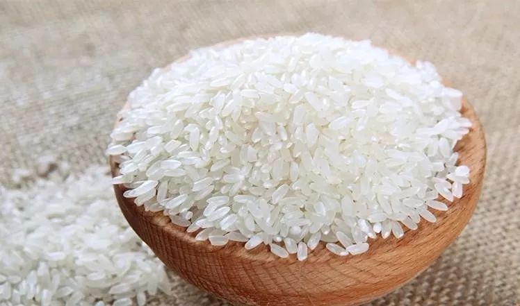 疫情引发囤积 泰国大米价格飙升至7年高点