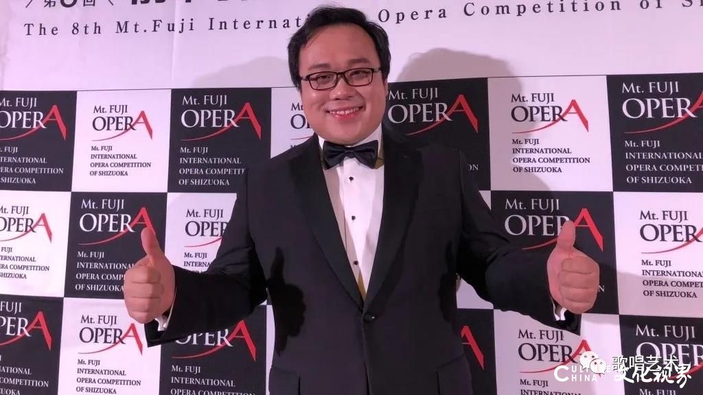 专访旅美低男中音歌唱家李鳌——“参加声乐比赛有比拿奖更开心的事情”