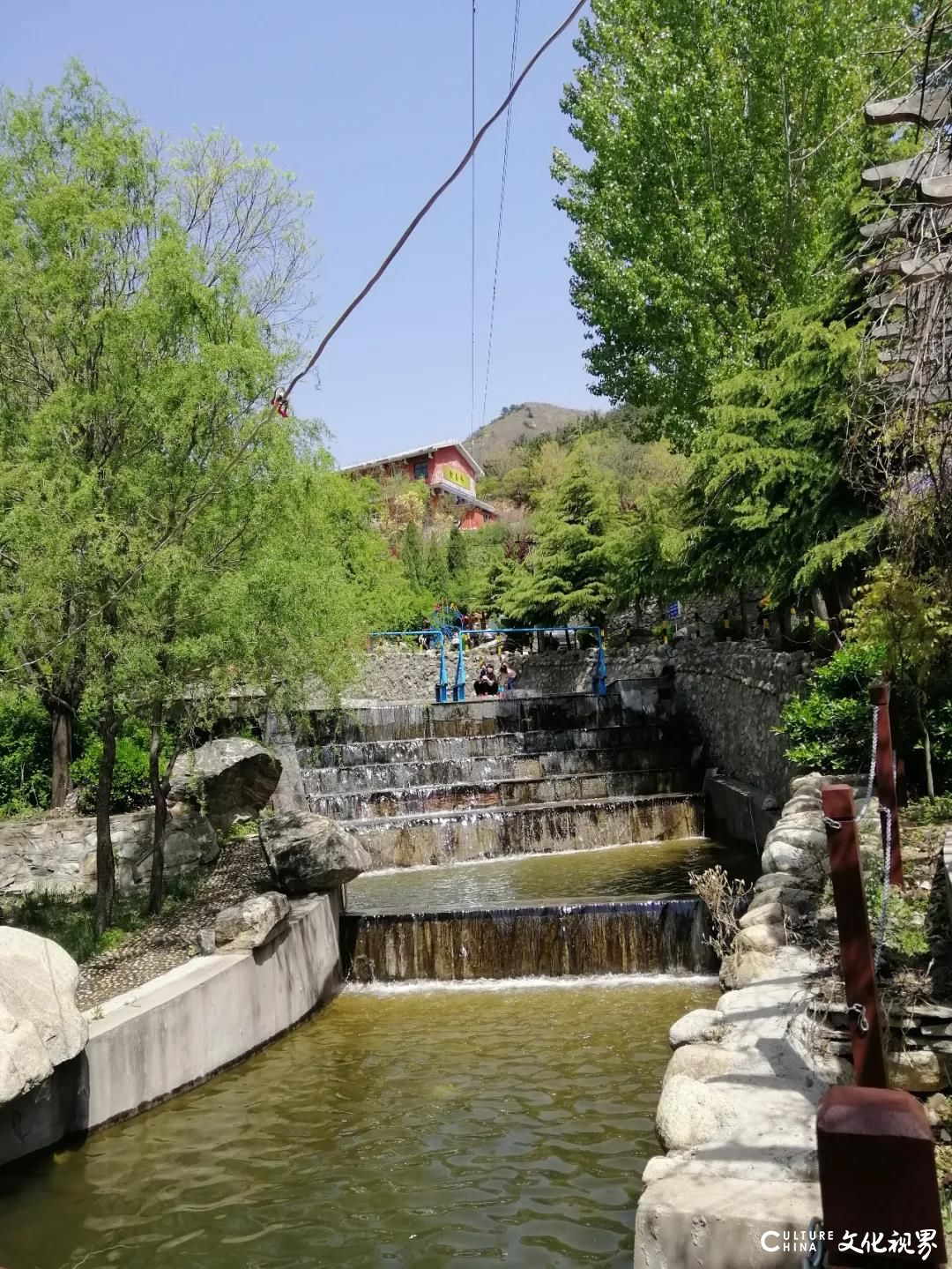 嘉华旅游|五一期间游山东，不妨去水帘峡、彩石溪走一走