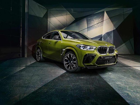 百公里加速3.9秒，宝马发布两台百万级性能怪兽SUV——BMW X5 M和BMW X6 M，正式开启BMW“品牌之年”