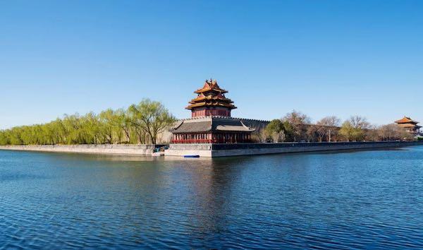 故宫博物院、中国国家博物馆5月1日有序开放，人少展多景好