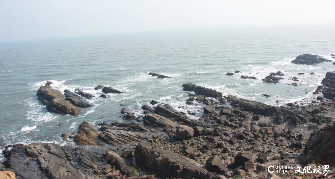 垂钓  赶海  观日出日落  海岛探奇——田横岛：一个有历史 有风景  有意趣的地方