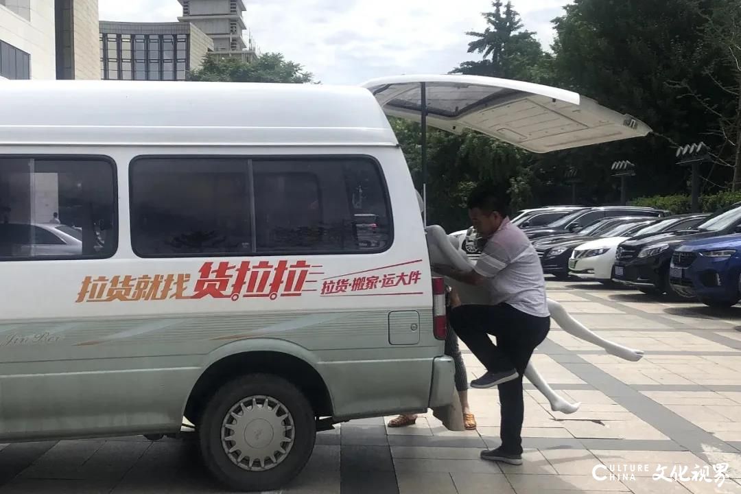 不到两公里收费5400元，客服这样回应被内部处置，货拉拉还能拉多久？