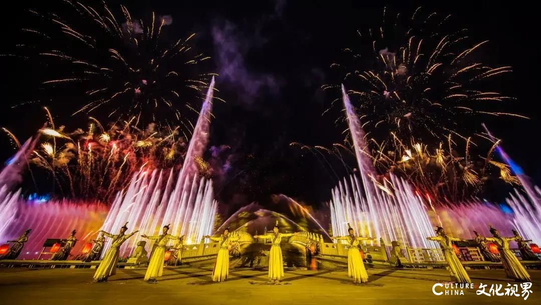 光影水幕  梦幻烟火  实景舞蹈——尼山圣境夜游季   好吃好住更好玩