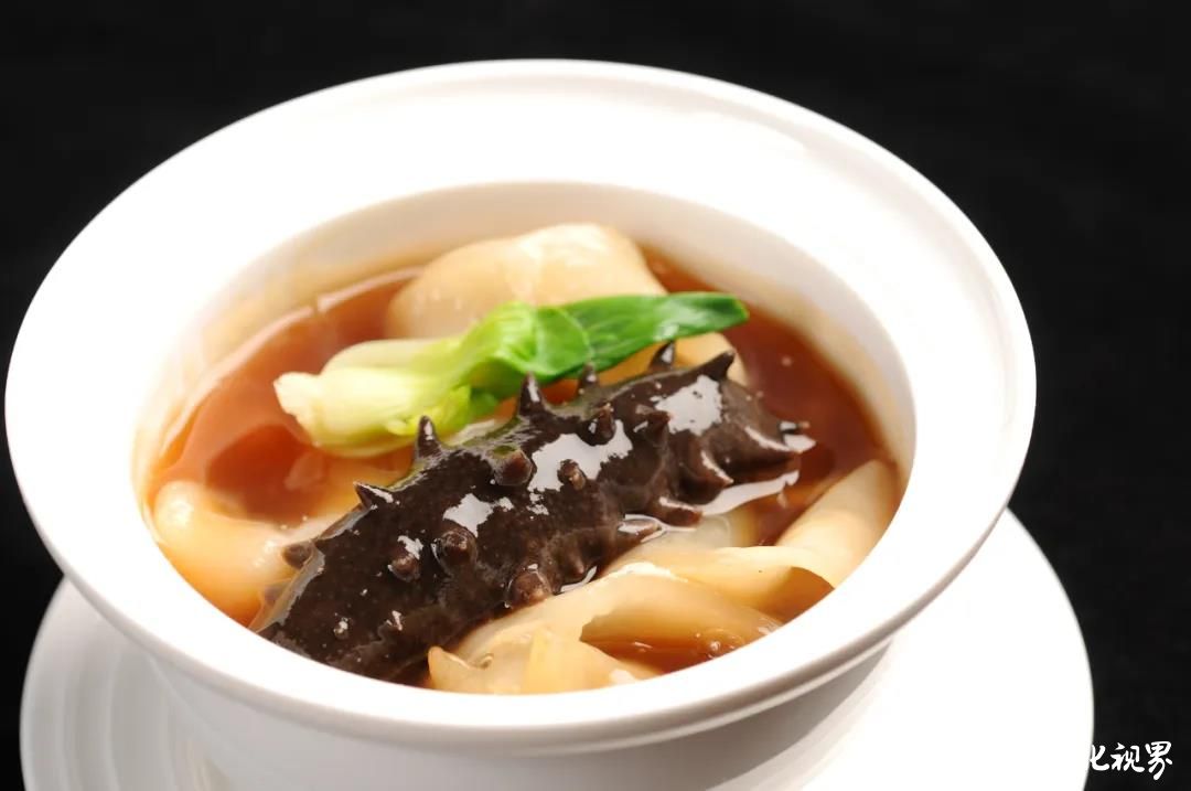 “分餐”与“份餐”相结合——蓝海集团首倡新式分餐，引领分餐公筷“新食尚”