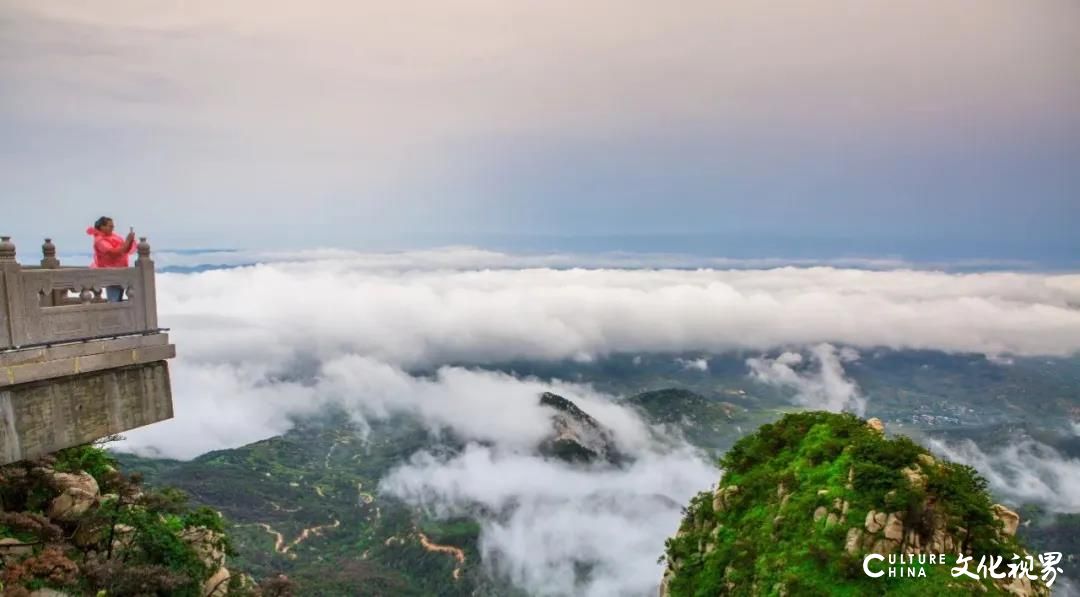 比基尼美女免费游天蒙，湿身漂流引围观，端午假期快来沂蒙山银座天蒙景区偶遇小姐姐吧