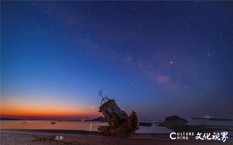 实拍田横岛夜空：浩瀚无垠 如梦如幻，星轨银河引人醉