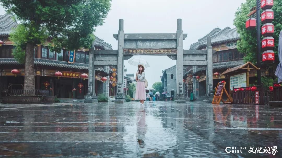 嘉华旅游|台儿庄这座烟雨朦朦的古城，好似一幅神韵流转的水墨画