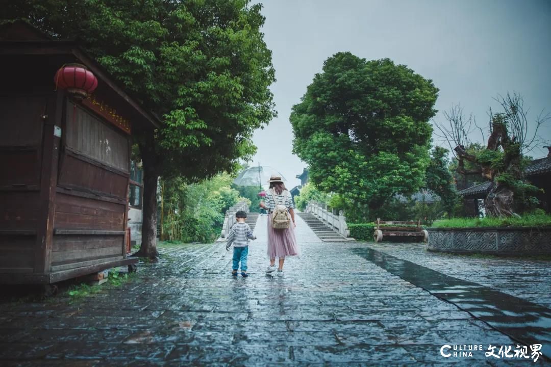 嘉华旅游|台儿庄这座烟雨朦朦的古城，好似一幅神韵流转的水墨画