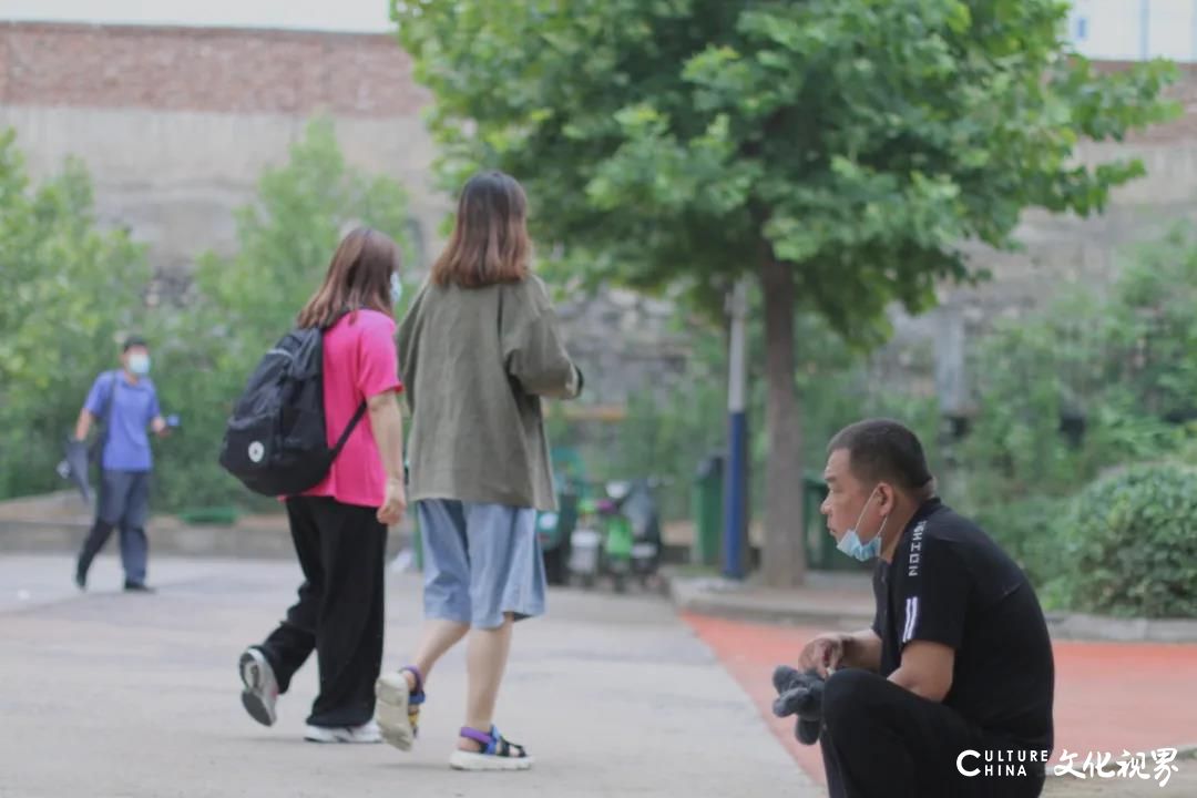 独立，从选择一个人报到开始——智博教育东校区学员开学的小故事