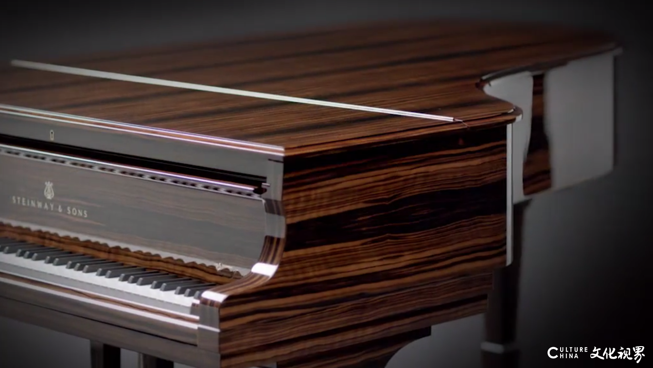 臻选珍稀木材  辅以精湛工艺——施坦威皇冠珠宝系列钢琴成为经久不衰的投资和收藏佳品