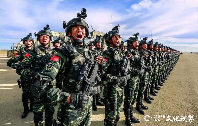 坚强意志、过硬作风——中海版军人天团在济南中海物业岗位上为业主构建满满的安全感