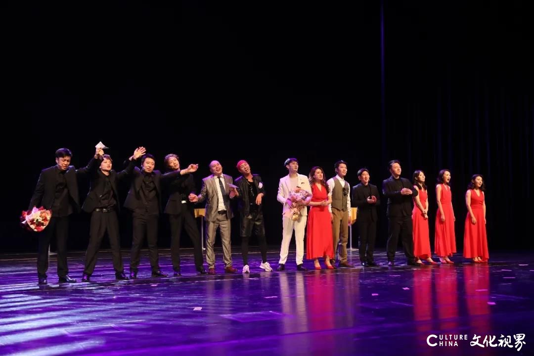 开心麻花2020年济南首演《乌龙山伯爵》在山东省会大剧院上演，黄老泰食品等赞助“致敬最美逆行者”
