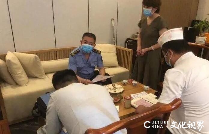 青岛婚宴集体腹泻事件后续：高丽亭酒店厨师长因恐吓他人被拘留5日