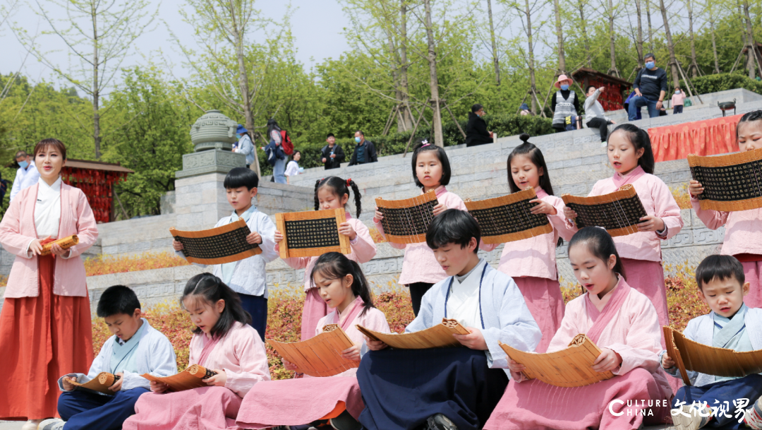 空山新雨后    尼山圣境游——“儒风夏日，乐学尼山”研学夏令营精彩纷呈进行中