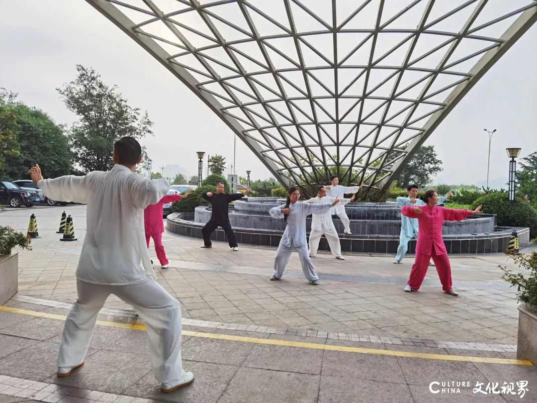 心中藏着马甲线，坚持锻炼才能现——银座旅游集团山东省内六大酒店暑“价”邀你来锻炼