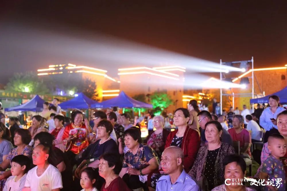 潍坊市首届“百姓K歌”大赛明晚在齐鲁酒地开启海选，年度总冠军将获得价值上万元的一品景芝原浆美酒一坛