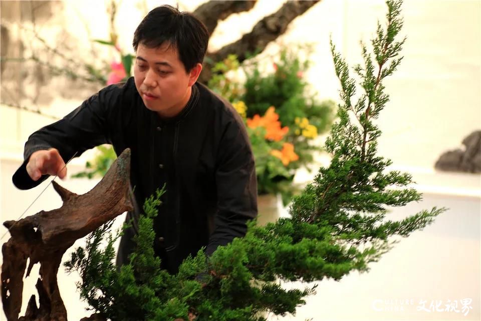 合德于天地，合明于日月，合序于四时——国家级插花师袁乃夫“中国传统插花艺术的方位应用”讲座将于8月23日在深圳开启