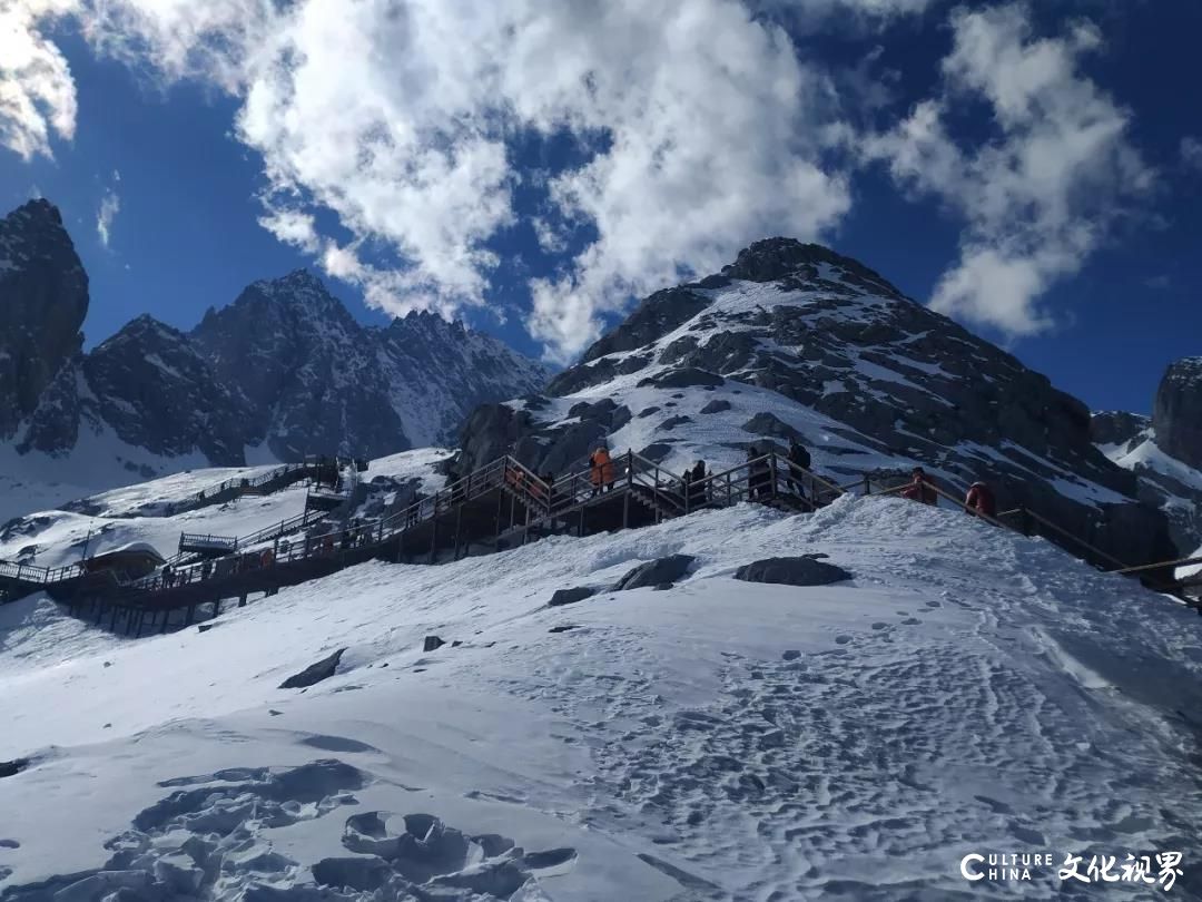 苍山覆盖白雪，月光洒满洱海——嘉华旅游带你开启“醉美云南”之旅