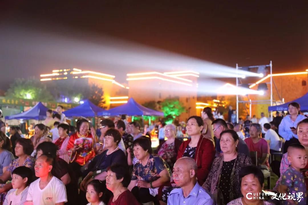 抓住夏天的尾巴  尽享夜晚的繁华——潍坊安丘齐鲁酒地·美酒不夜城邀您“吃喝玩乐”看演出赢大奖