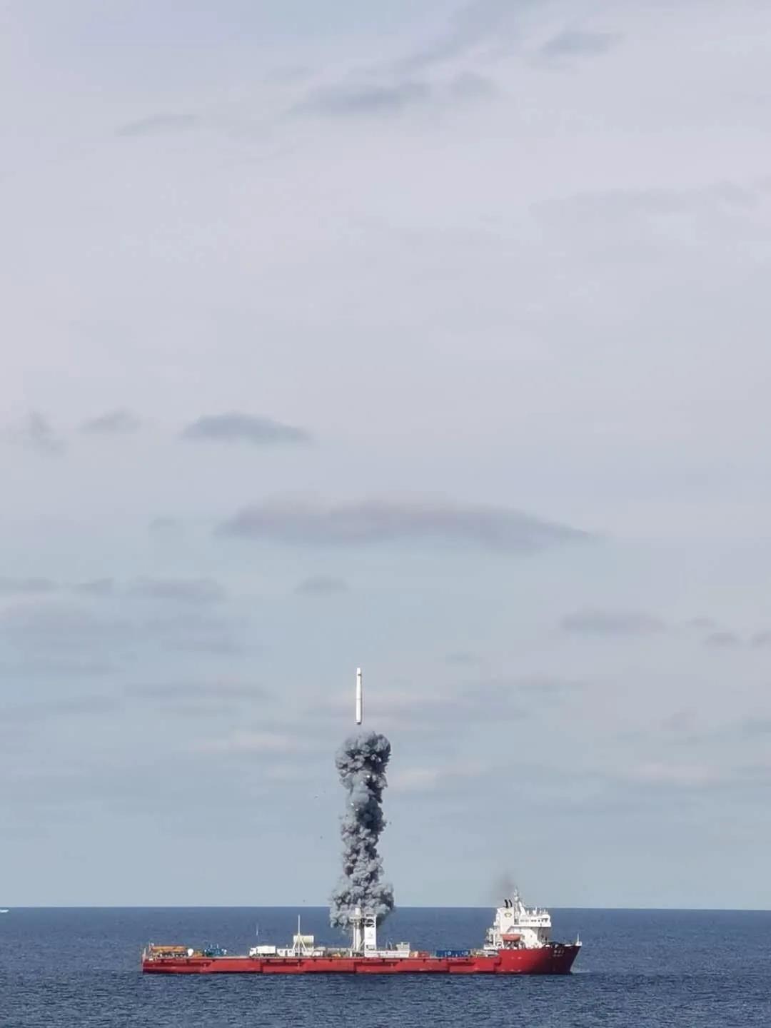 一箭九星——长征十一号海射运载火箭成功将“吉林一号”高分03-1组卫星送入预定轨道
