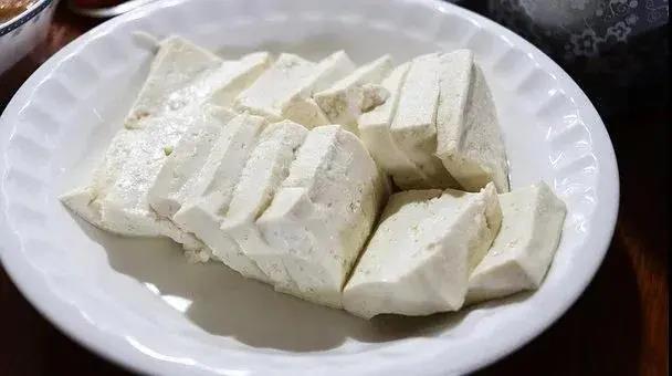 济南杏林中医院丨吃豆腐可以降低心脑血管风险，搭配三种食材好吃又有营养