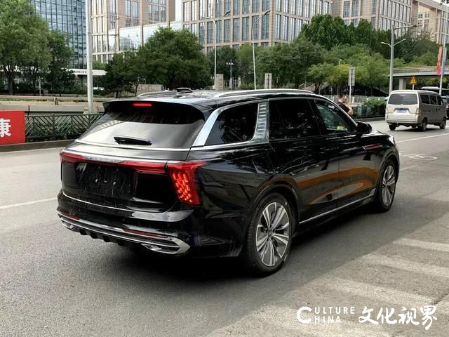 中国版“库里南”红旗旗舰SUV车型——E-HS9实车图曝光，车身尺寸达5.2米，将在9月底北京车展上首发亮相