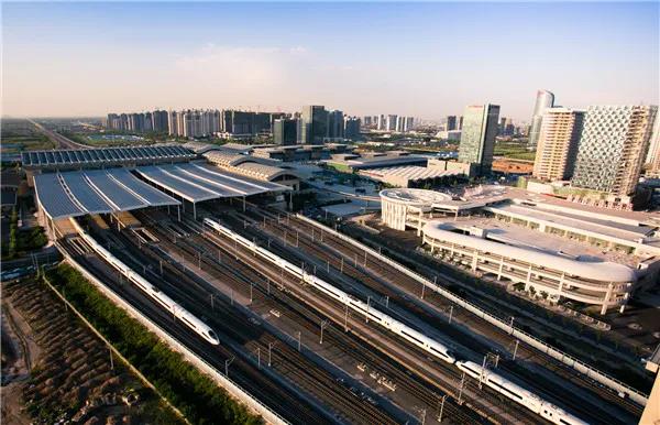 到2035年，山东将全面构建现代化高铁网络，济南将实现半小时通达邻市