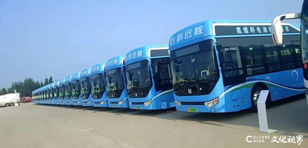 吉利商用车集团交付首批50台氢燃料公交，助力淄博建立氢燃料示范区域